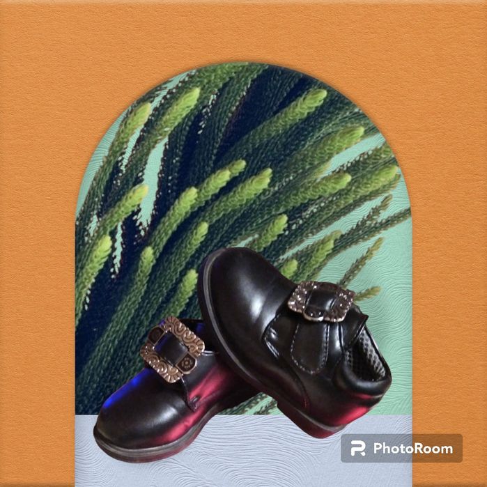 Туфлі для дівчинки