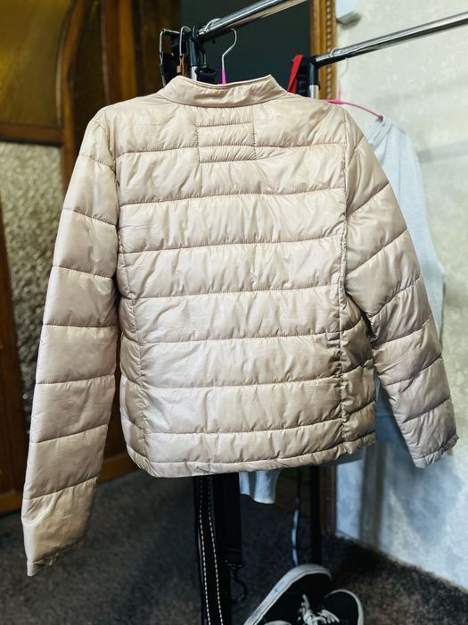 Куртка жіноча Cropp (L-XL)