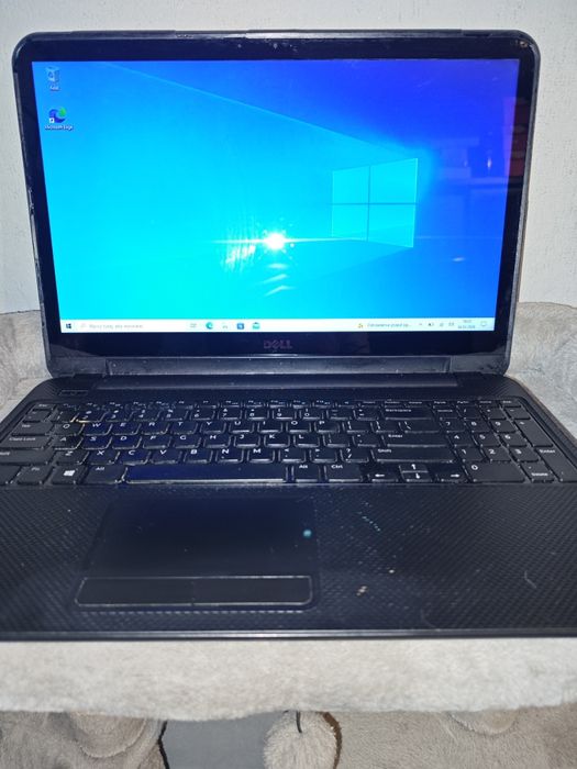 Dell Inspiron 15 3521 lntel Core i3