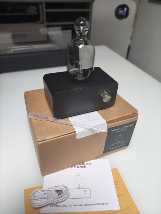 Nowy Elegancki czarny dyfuzor nebulizujący do olejków – Aromaterapia