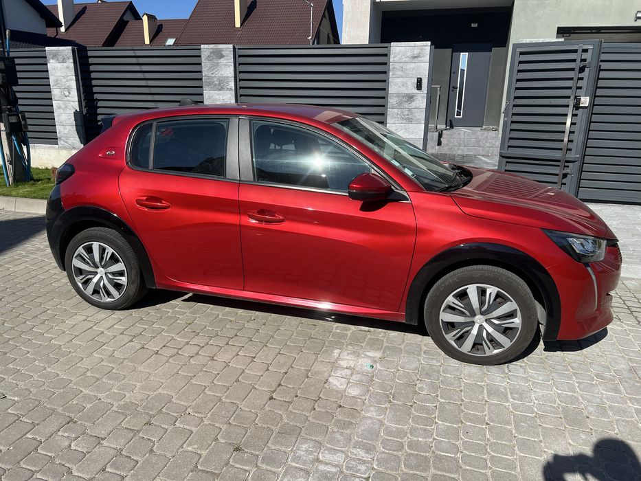 Peugeot e-208 2020