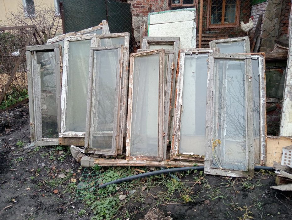 Оконные стекла б.у