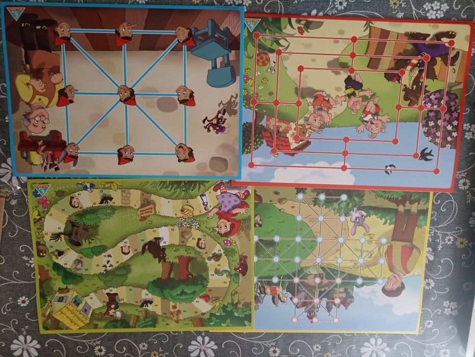 Jogo de tabuleiro "Jogos Reunidos"