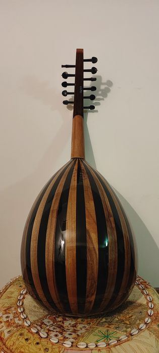 Oud Alaúde turco NOVO