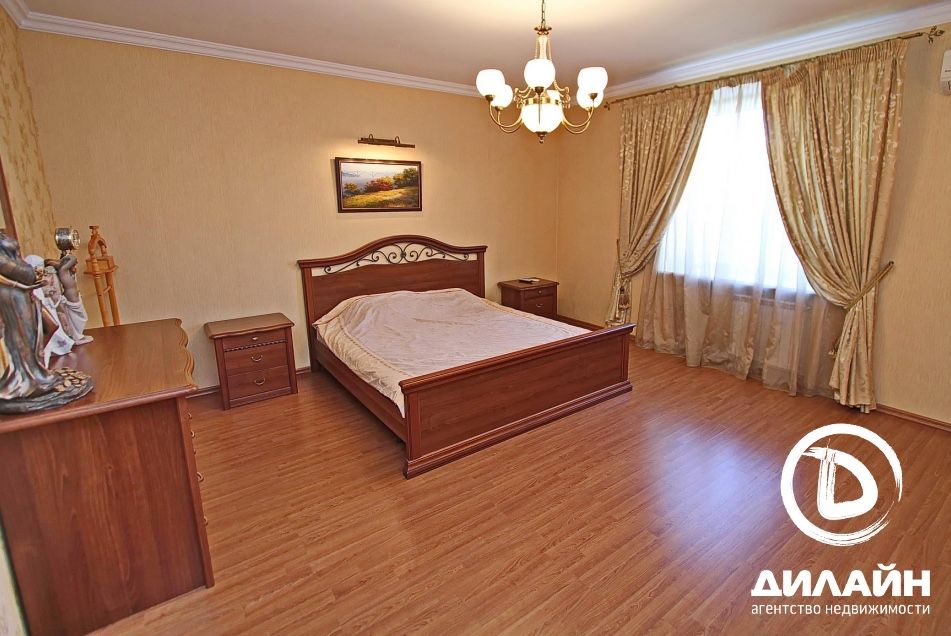 Добротный дом на Бородинском 496 м2