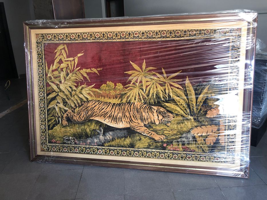 Tapete decorativo com moldura