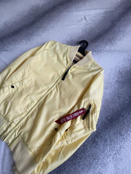 Alpha industries бомбер