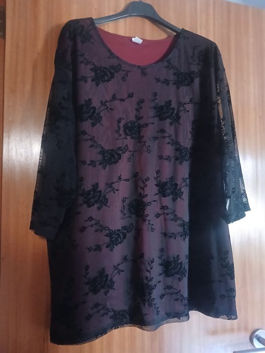 Camisola xl vermelha e preta