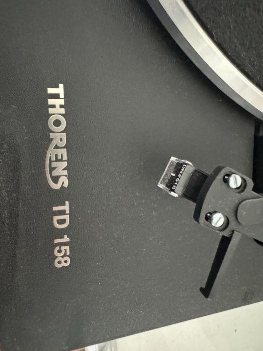 Gramofon Thorens TD 158
