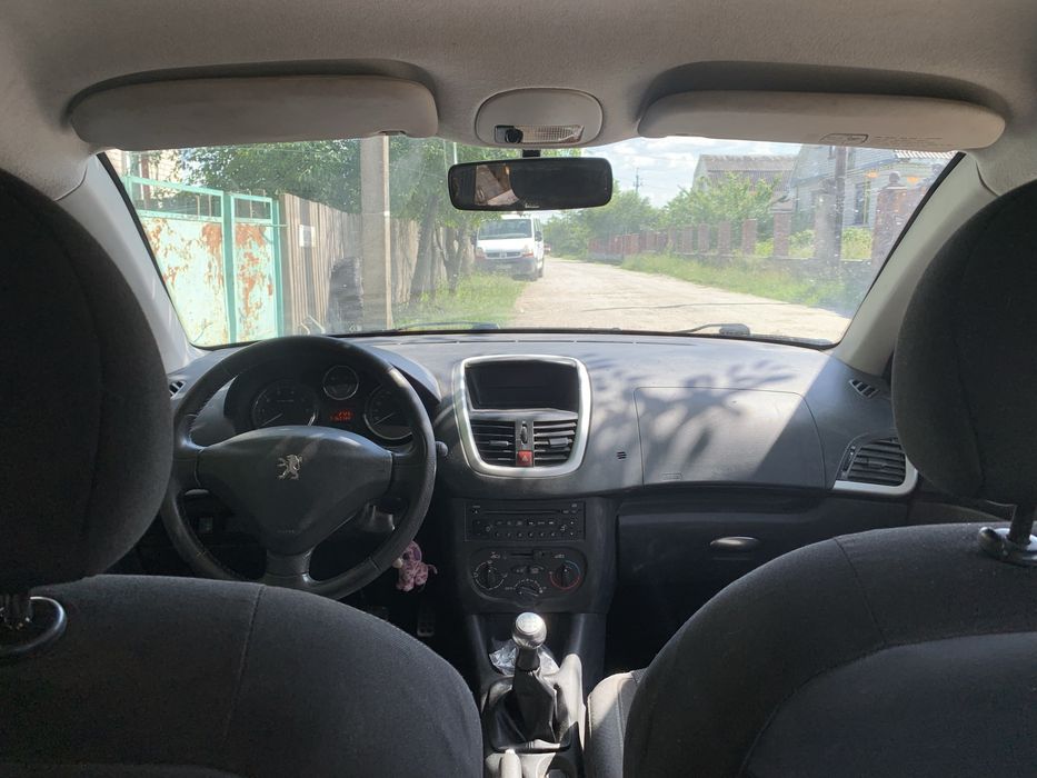 Продам пежо 206+ 3300$