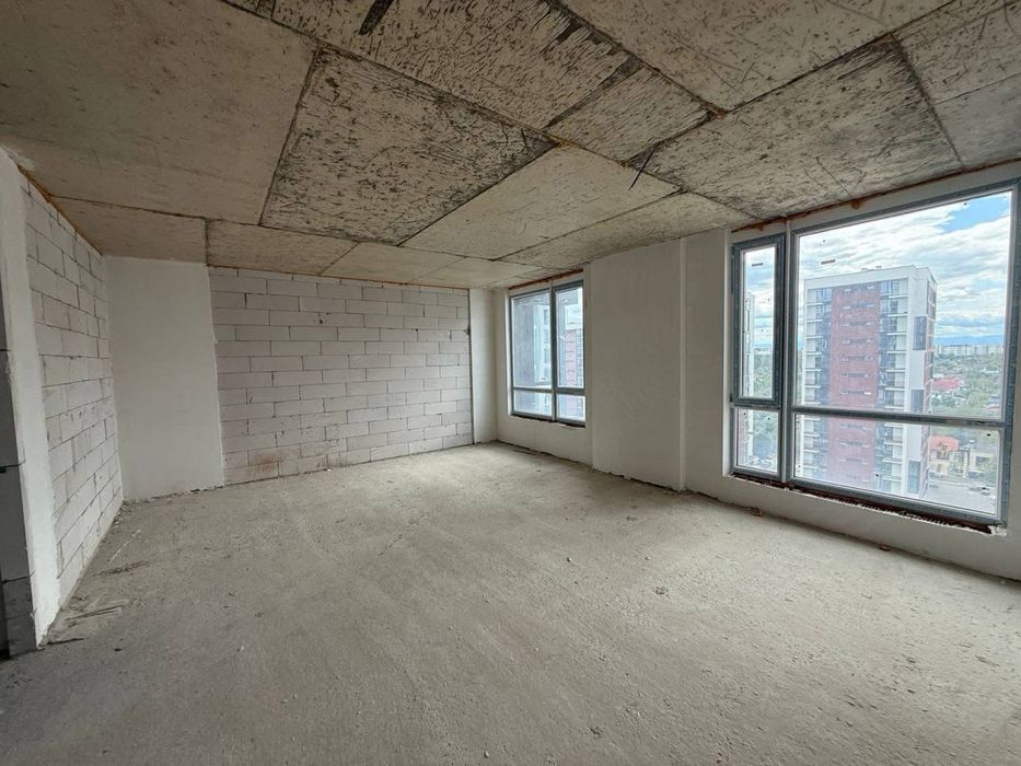 3кім жк Манхетен, можна робити ремонт