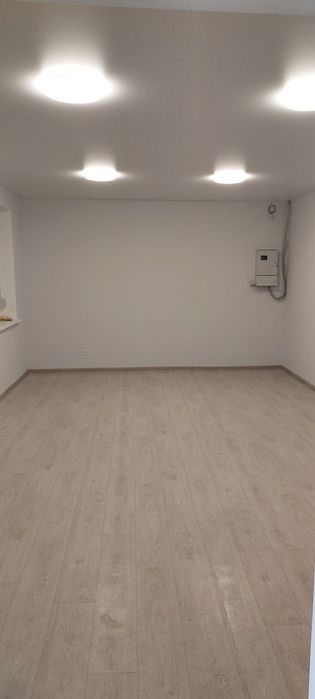 Нежилое помещение в районе оптового рынка по ул. Осипенко