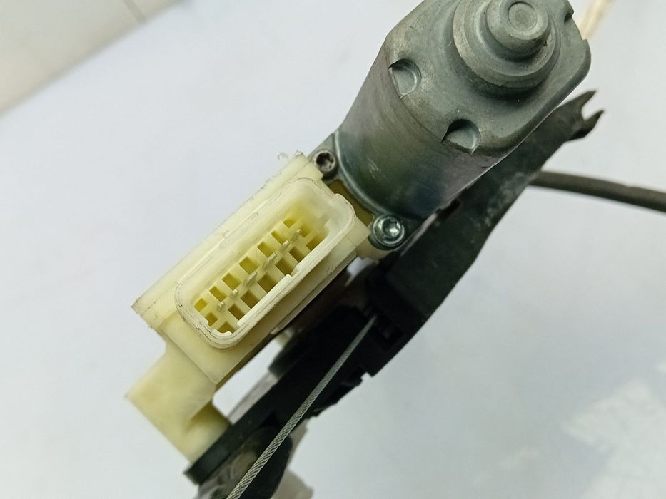 Elevador vidros frente direito PEUGEOT 308 II