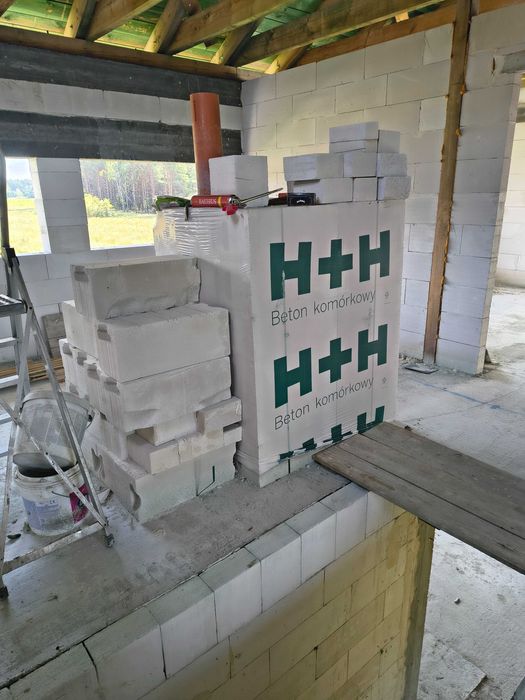 Beton komórkowy i papa na dach - pozostało po budowie domu
