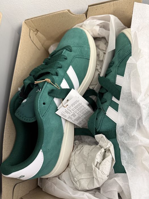Sneakersy adiddas nowe rozm. 44