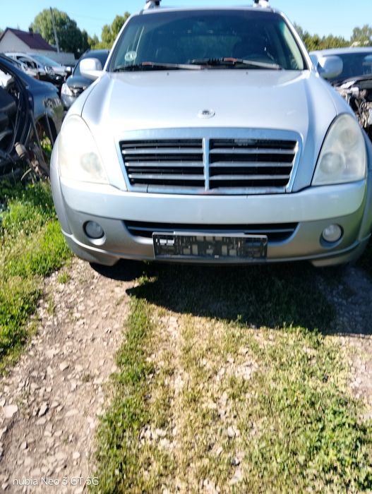 Розбірка SangYong Rextoun сангйонг рекстоун 2005-2017. 2.7 автомат