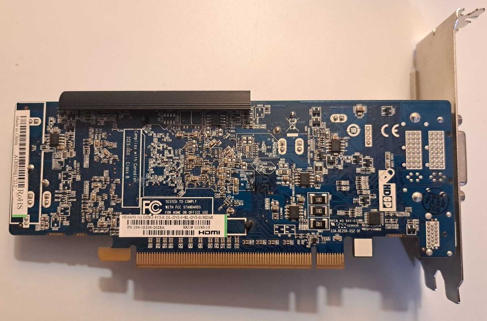 Płyta gł. Gigabyte GA-Z77M-D3H TH/IC I7-3770 3,4GHz/32GB+AMDHD6450 1GB