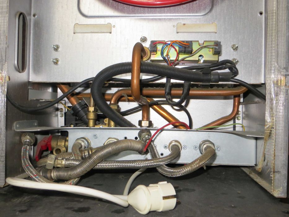 Caldeira para aquecimento a gás ROCA