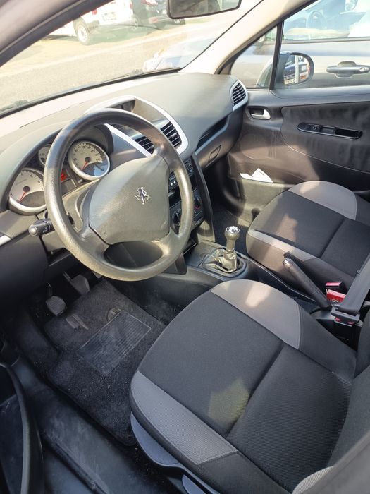 Peugeot 207 1.4 95cv