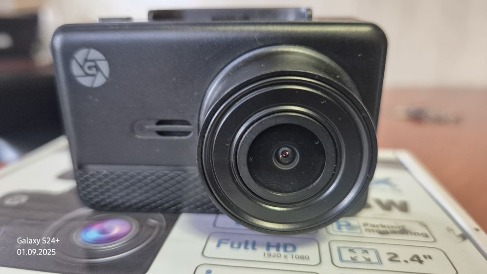 Видео регистратор GLOBEX  ge205w