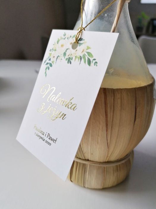 Zawieszki na alkohol ze złotymi napisami WHITE FLOWERS