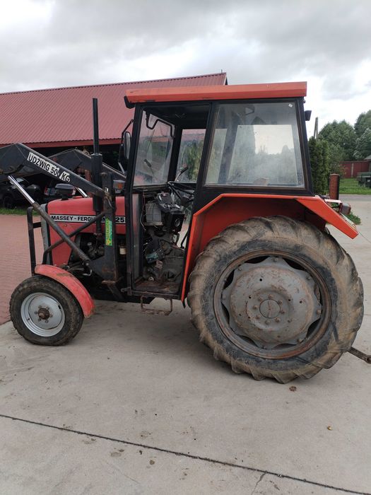 Sprzedam ciągnik MF255