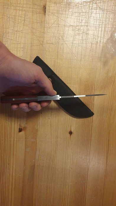 Nóż Myśliwski Polskiej Marki Kandar z Grawerem Jelenia na Ostrzu 23cm