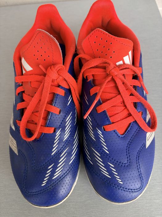Chuteiras  Adidas Predator Tamanho  35