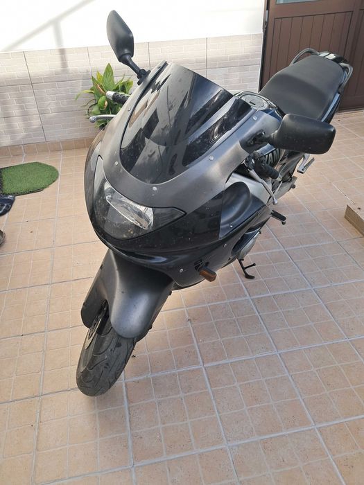 Moto impecavel apenas vendo para desocupar