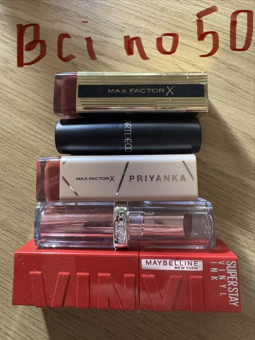 Лоти набори косметики тіні помада румʼяна maybelline max factor