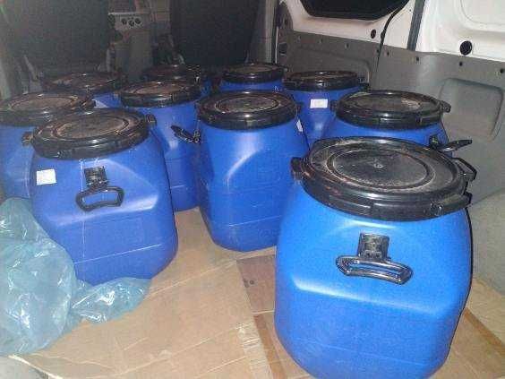 Sprzedam BECZKI-plastikowe na pomosty-200l -90zl -dostawa kurierem