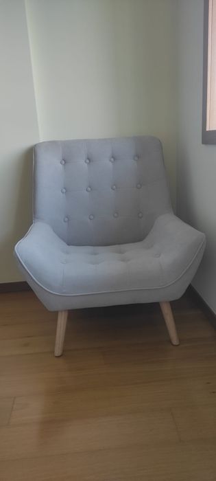 Poltrona como nova