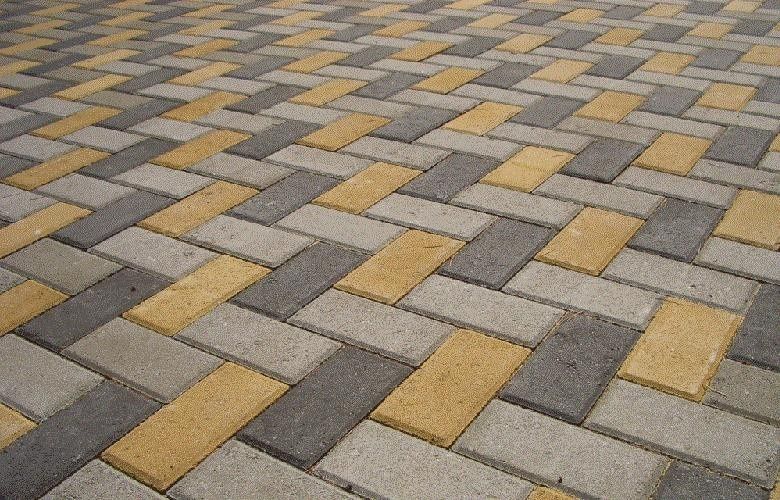 Укладання тротуарної плитки