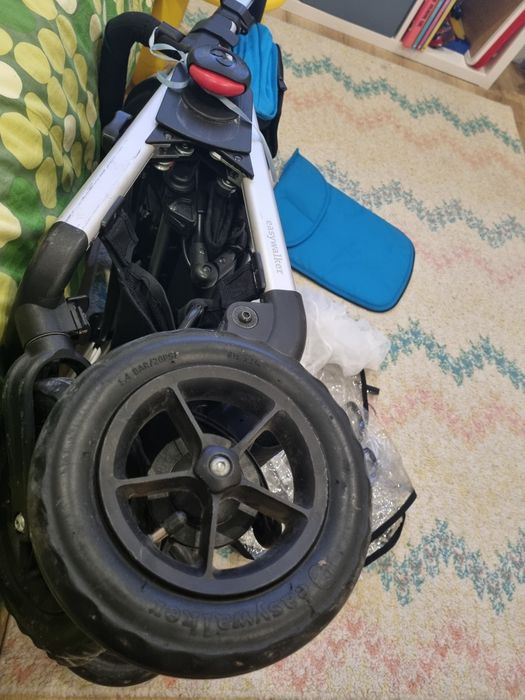 Carrinho de bebê/ buggy easywalker