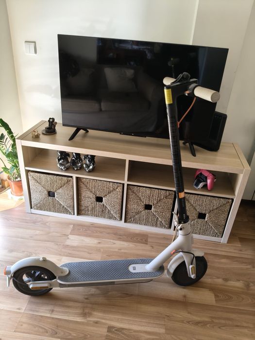 Trotinete Xiaomi Mi Electric Scooter 3  NOVA!