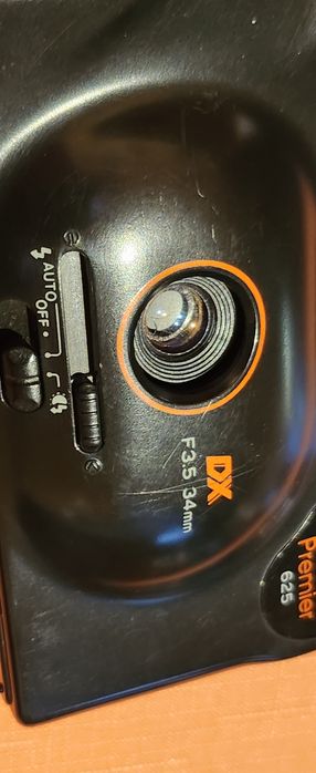 Analogowy aparat fotograficzny premier 625