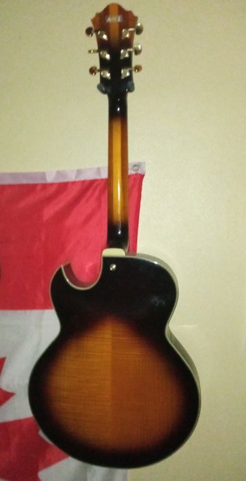 Guitarra elétrica IBANEZ LGB30VYS George Benson hollowbody