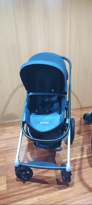 Carrinho bebé Maxicosi como novo + brinquedos