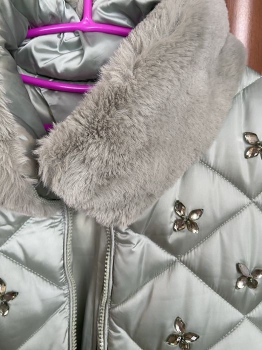 Зимова курточка 42