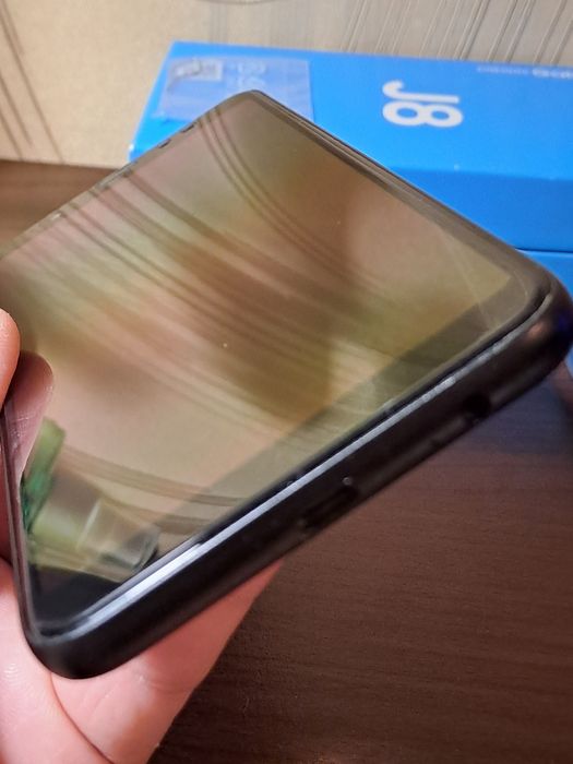 Телефон Samsung GalaxyJ8 J810F 2018 3/32GB Black