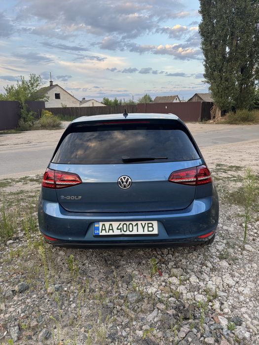 Volkswagen e-Golf 2014 VIN WVWZZZAUZFW905916 фото оголошення 3 з 9