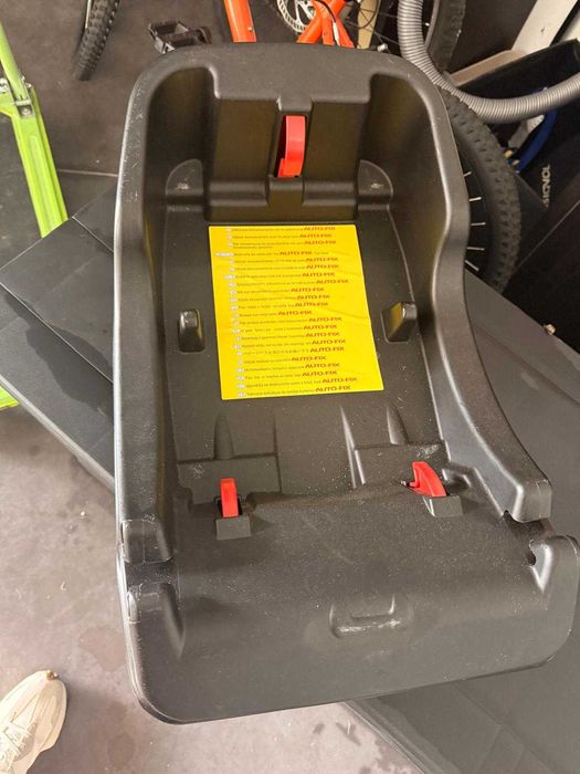 Base auto fix para ovos da Chicco