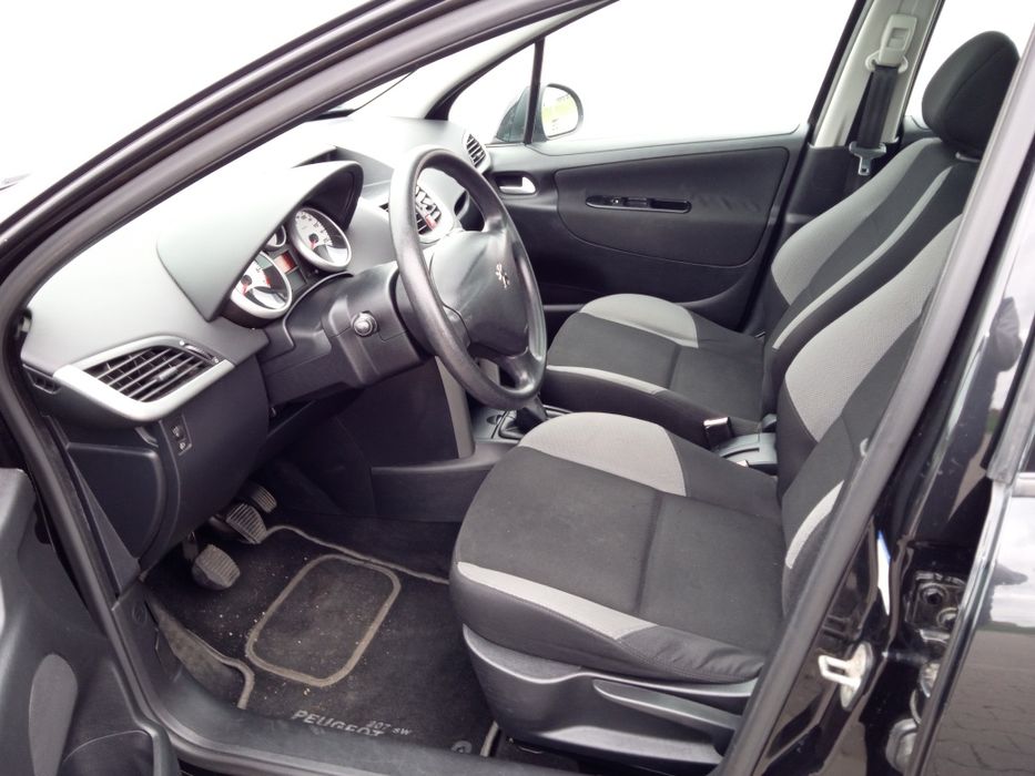 Peugeot 207 SW  2008r