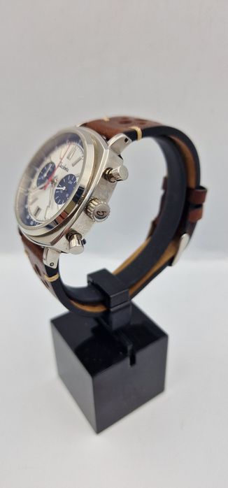 Geckota C-01 Racing Chronograph Panda  - 1-st Generation - MecaQuartz