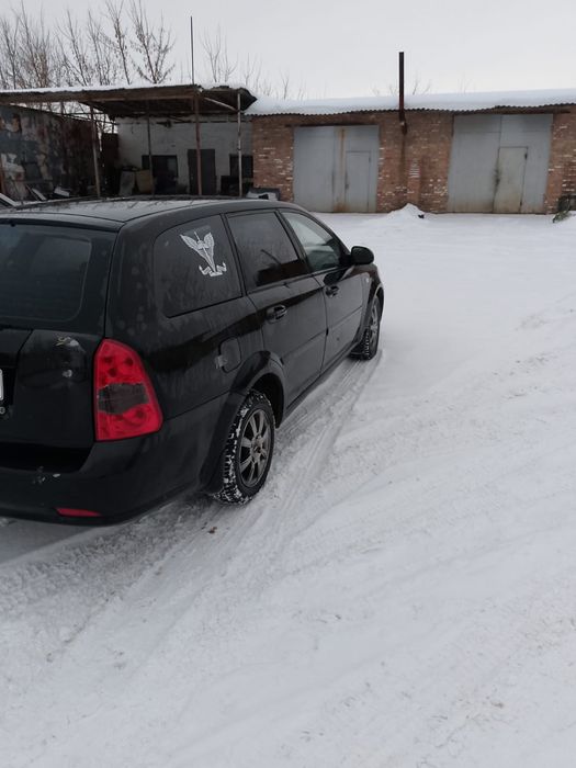 Продам Шевроле Лачеті