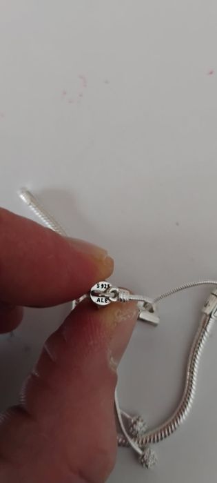 Eksluzywna bransoletka Pandora srebrna z sercem