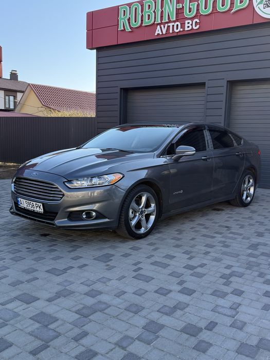Ford Fusion 2,0 Hybrid