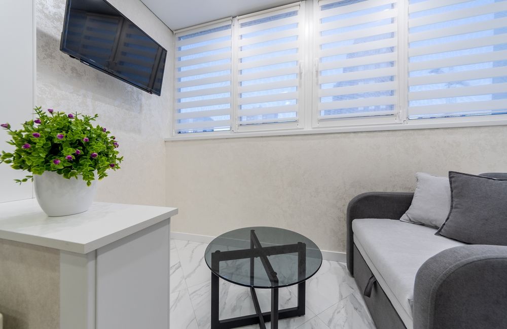 Русової 7a, Осокорки, Позняки, подобово