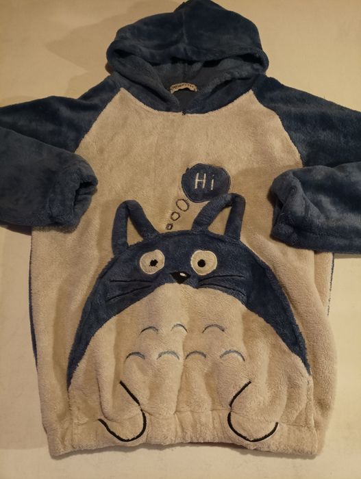 Camisola de pijama com estampa de um gatinho, tamanho M