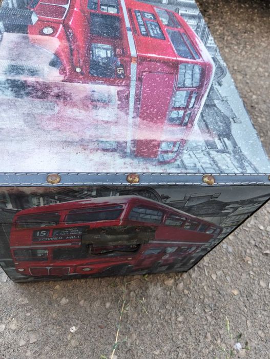 Bau com tema exterior british